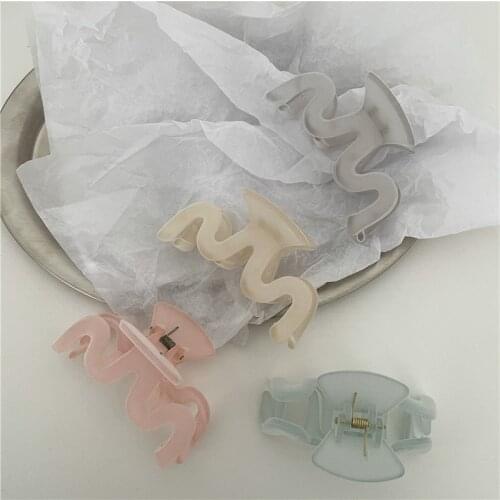 Women Matte Transparent Hair Clip Acrylic Hairpins Hair Claws Hair Accessories Chic Barrettes For Girls Headwear Ornaments Crab