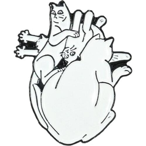 New Heart Cat Animal Cartoon Cute Creative Brooch Personality Student Schoolbag Pins Pendant Wild Tide Enamel