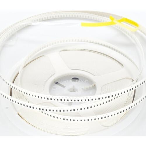 200PCS/LOT 1206 SMD Resistor 4.7K 4K7 ohm 4.7KR 5% 1/2W Resistance 3216 472 Chip Fixed Resistors