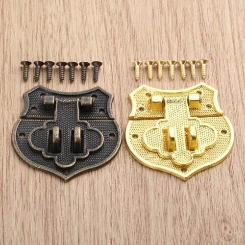 43x40mm ox Latch Clasp Heart Buckle Hasp Hasp Wooden Wine Box With Lock Buckle Antique Padlock Hardware Zinc Alloy