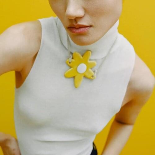 ZA Vintage Hyperbole Geometric Acrylic Flower Pendant Womens Necklace New Statement Yellow Resin Big Necklace Jewelry Gift