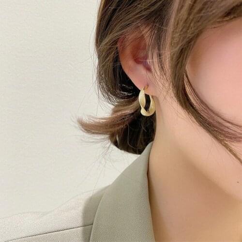 TIMEONLY Charming Twisted Yellow White Enamel Earrings for Women Gold Color Metal Twist Rope Hoop Earrings Minimalist Jewelry