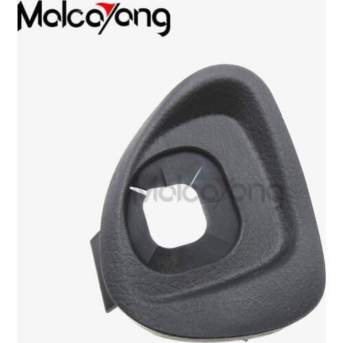 Genuine Steering Wheel Cover Lower NO.2 45186-06210-C0 Cruise Control Switch Cover 4518606210C0 for Toyota Camry Highlander