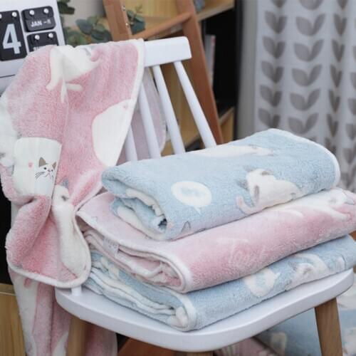 Coral Fleece Cute Cat Blue Pink Cloud Pet Small Blanket Japanese Children Knee Cover Leg Lunch Break Sleeping Blanket 100*75cm