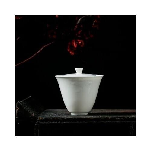 Relief auspicious cloud cover bowl, hand-made shadow carving jade clay white porcelain tea bowl ceramic tea set hand-held bowl