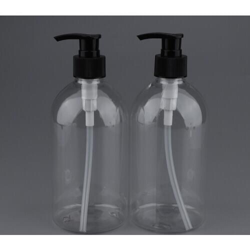 2 Pieces 500ml Refillable Lotion Pump Cosmetic Travel Bottles