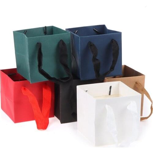 Square Portable Kraft Paper Bag Flowers Shopping Clothes Wig Packaging Bag Plant Birthday Wedding Gift Bag