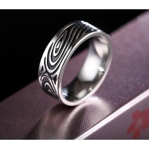 MOREDEAR 8MM Titanium Rings for Men and Women Birthday Gift triangular pattern discredit Ring