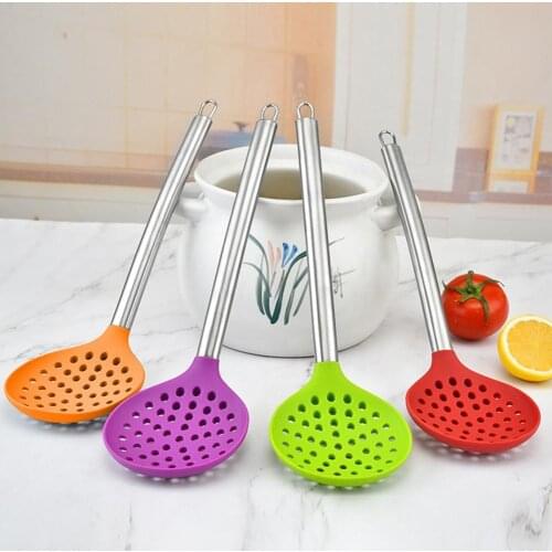 Strainer Spoon Non-Stick Heat-Resistant Stainless Steel Handle Colander Spoon Easy to Wash Silicone Filter Scoop for Household