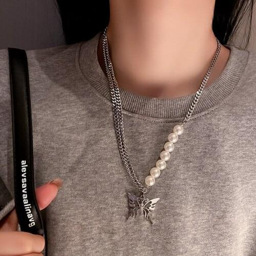 Hip Hop Fashion Cold Wind Pearl Butterfly Metallic Temperament Pendant Personality Female Necklace Jewelry