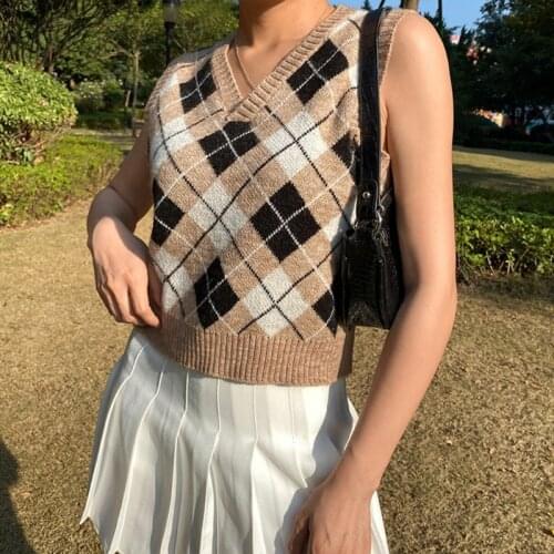 Women Student Vintage Knitted Sleeveless Vest Preppy Style Argyle Plaid Print Brown Sweater V-Neck Slim Pullover Jumper Top