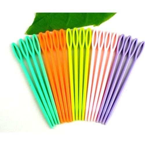20Pcs 2 3/4\" Multicolor Plastic Sewing Needles For Crafts Needlework Mixed Color Cusp Crochet Hooks Kniting Pins Tools