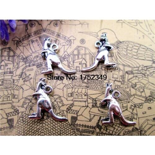 30pcs--Kangaroo Charms, Antique Silver Kangaroo Charms/ Pendants 17x15mm