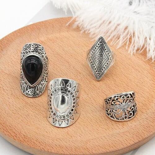 4Pcs/Set Bohemian Retro Crystal Flower Leaves Hollow Lotus Gem Silver Color Ring Set Women Wedding Anniversary Gift