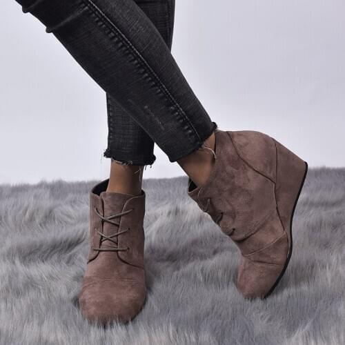 Fashion Short Boots Women Suede Wedges Lace-Up Short Booties Round Toe Shoes 2020 New Ankle Boots sapato feminino