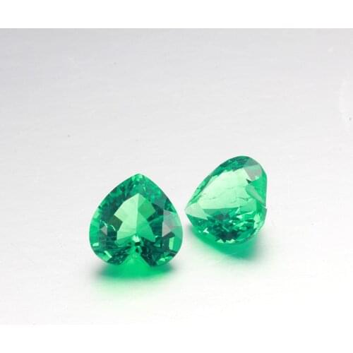 Heart Shape Colombia Green Color Hydrothermal Emerald Stone for Jewelry Making