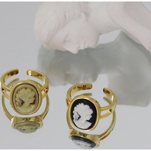 Vintage Acrylic 3D Portrait Ring Female Electroplating Golden Personality Elegant Open Adjustable Jewelry Fashion Trend In 2021