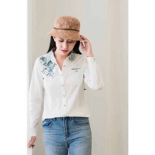 AYAOZTT Women's Shirts With Embroidery
