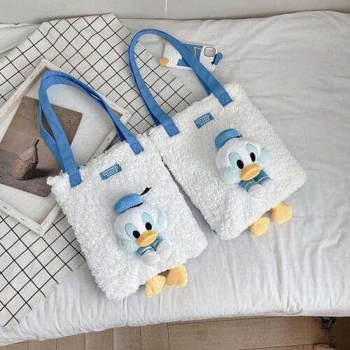 Disney 2020 new Donald Duck girl cute plush + pu handbag plush one-shoulder handbag decoration storage female bag