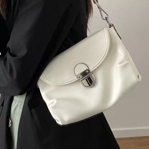 Brand Designer Fashion White Shoulder Bags for Women Soft Vintage Baguette Purses and Handbags Luxury Party Small Ladies Clutch