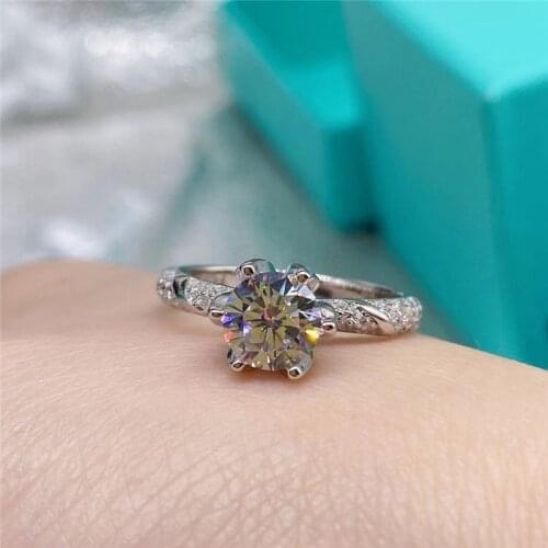 Passed Diamond Test Perfect Moissanite Diamond Ring D Color Clarity VVS1 Ring Women Romantic Wedding Luxury Accessories