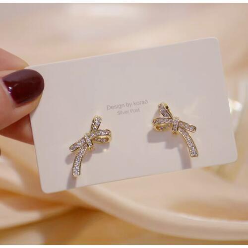 Womens Fashion Oil Earrings Small Butterfly Stud Earrings Girl with Rhinestones Earring Jewelry Accessories for Women