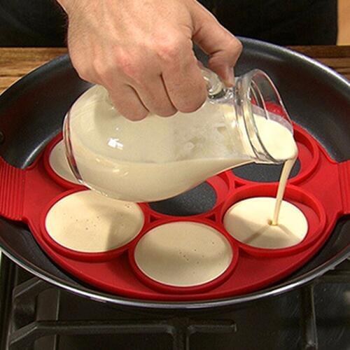 1 Pcs Silicone Mold Circular Fried Egg Forms Fantastic Non Stick Maker Eggs Shape Kitchen Cooking Tools Egg Slicer Pancake Mold