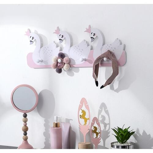 1pcs Wooden Swan Shaped Hook Nordic Style Swan Princess Crown Wall Mounted Coat Hanger Hook For Home Decoration Clothes Hooks