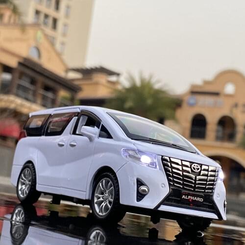 1:32 Toyota Alpha MPV Alloy Car Model Diecast Metal Hight Simulation Toy Car Model Collection Sound and Light Childrens Toy Gift