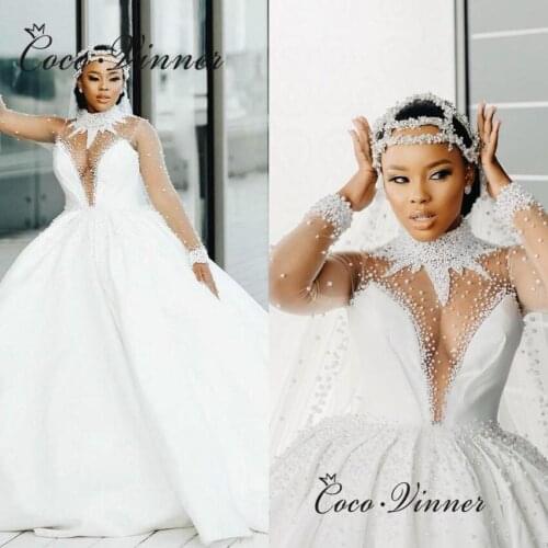 Heavy Beaded Pearls Luxury Satin Wedding Dress 2021 New Long Illsuion Sleeves Court Train Plus Size Wedding Gown Women W0852