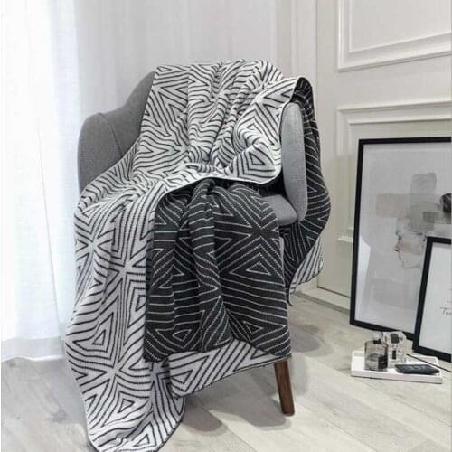 Triangle geometry shape knitted blanket Double-sided use white and black nap sofa throw blanket single cover blanket