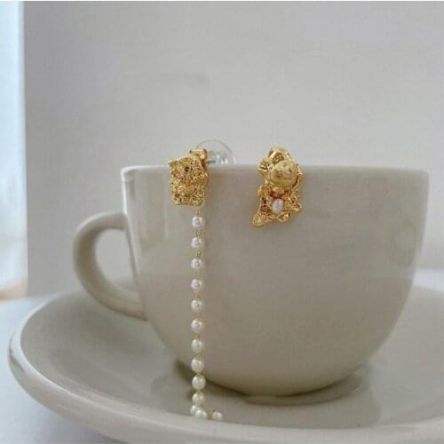 VSnow French Irregular Metallic Imitation Pearl Dangle Earring for Women Statement Gold Asymmetric Long Tassel Earring Jewelry