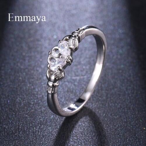 Emmaya Fashion Jewelry Romantic Style Ring With Heart Shape In Hand AAA Zirconia For Women Adorable Gift In Anniversary