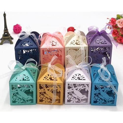 50pcs Laser Cut Hollow Heart Bird Wedding Favors Box Gifts Candy Boxes With Ribbon Baby Shower Wedding Event Party Supplies