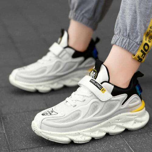 Warm Running Shoes Boys Sneakers Breathable Sport Shoes Kids Outdoor Nonslip Basket Shoes Tenis Infantil Autumn Winter Big Child