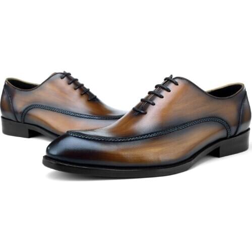 2020 Fashion Black / Brown Tan Pointed Toe Oxfords Mens Dress Shoes Genuine Leather Wedding Shoes Mens Business Shoes