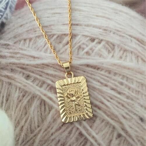 Gorgeous Pretty Rose Engraved Side Cutting Effect Square Pendant Necklace For Women Girl Elegant Casual Party Decoration Jewelry