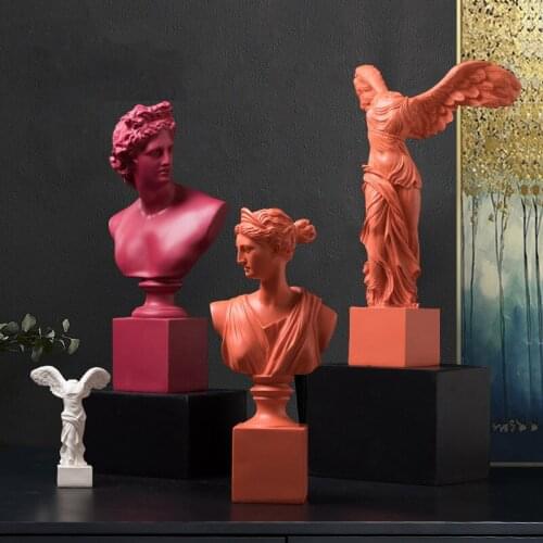 Creative Europe Apollo Venus Statue Resin sculpture Crafts Simple Living Room Ornaments Home Office Store Decors Decorations