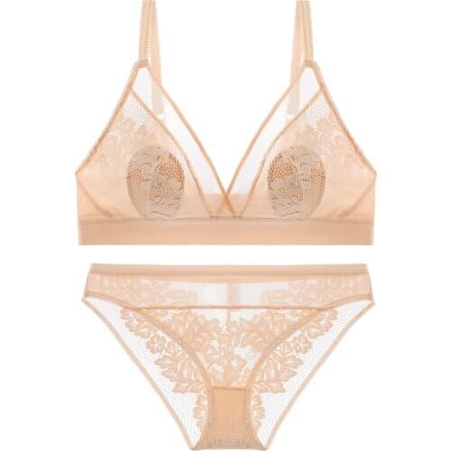 Sexy Lace Underwear Deep V French Style Underwear No Steel Ring Bra Light Skin Breathable Ultra-thin Lace Bra Set