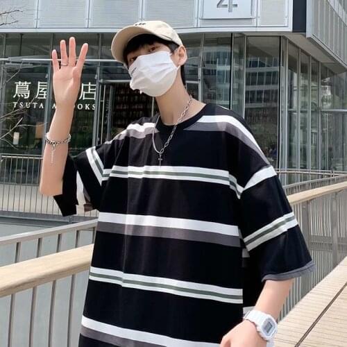 2021 Hot Sale New Patchwork Stripes Mens T-Shirts Summer Loose O-Neck Pullover Clothing Hip-Hop All-Match Couple Streetwear Top