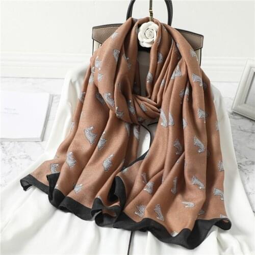 2021 Design Print Cotton Scarf Women Hijab Pashmina Shawls Lady Wraps Winter Autumn Echarpe Beach Stole Head Scarves
