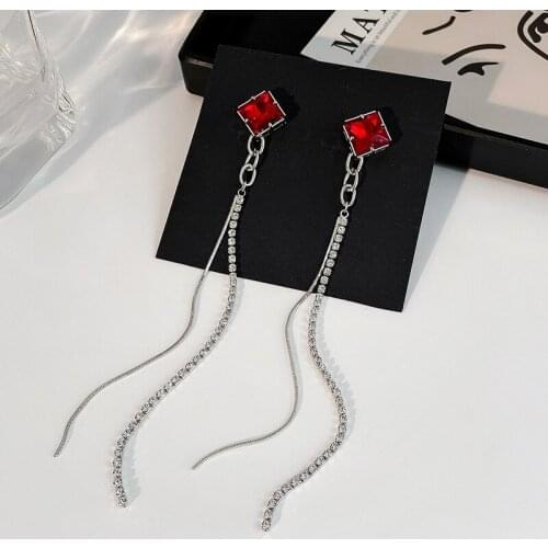 2021 Korean New Red Square Pendant Earrings Fashion Temperament Long Tassel Earrings Womens Jewelry