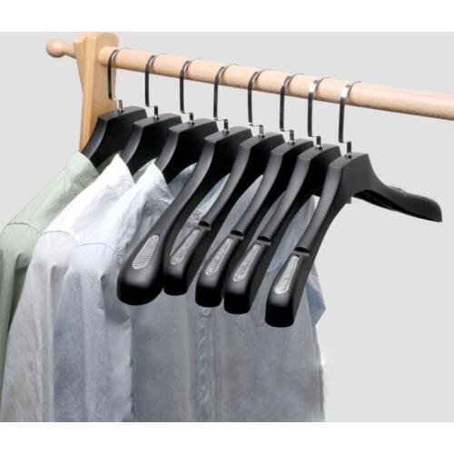 Sainwin 10pcs/lot Clothes Hangers In Clothing Stores/Thickened Plastic Sand Slip-proof Trackless Wide Shoulder Hangers
