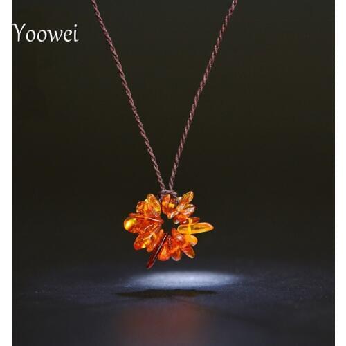 Yoowei Wholesale Natural Amber Necklace for Girl Women Hand Wrapped Irregular Cognac Bead Baltic Amber Necklace Jewelry Supplies
