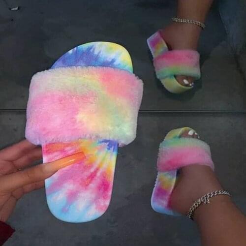 2021 Wholesale Dropshipping Women Rainbow Color Furry Slides Casual Female Platform Fluffy Indoor Flip Flops Ladies Flat Slipper