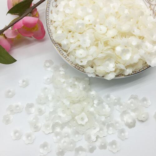 50g/lot PVC Sequins 8mm Flower With 1 Center Hole Plum Blossom Cup Loose Paillette Wedding Garment Decoration Matte White