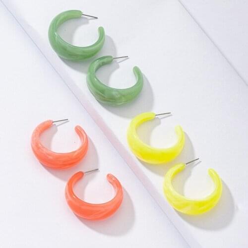 New Fashion Candy Colors C Shape Acrylic Resin Hoop Earrings for Women Creative Design Jewerlry