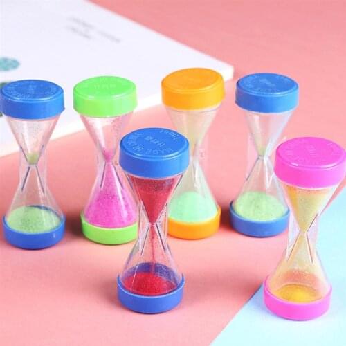 20Pcs Mini Children Hourglass Toys Creative Hourglasses Home Decors (Random Color)