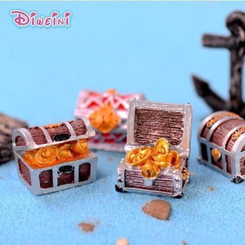 Pirate Wealth Box Carton action Figure Miniature Figurine American Movie Fairy home Garden Wedding Doll Decoration Girl toy gift