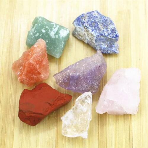 Natural Quartz Seven Chakra Stone 7 Colors Set Yoga Chakra Lrregular Manual Polishing Reiki Healing Crystals Stone Stones Comfo